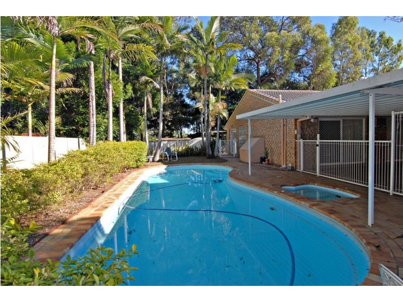 5 Cedar Close, Forest Lake QLD 4078