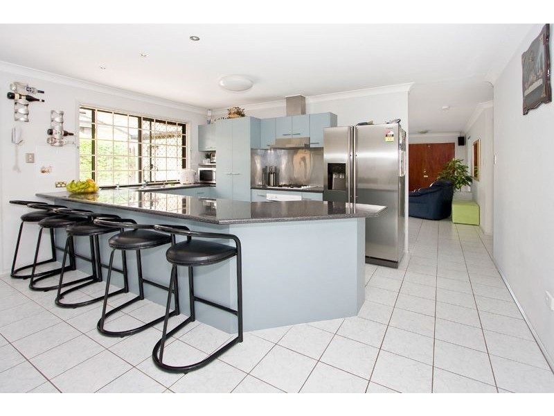 3 Sunningdale Street, Oxley QLD 4075