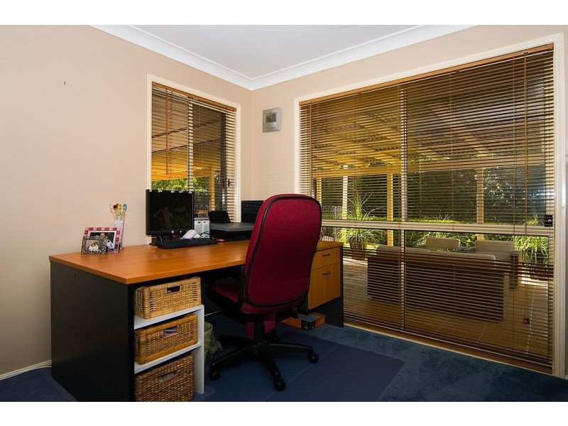 30 Cambridge Crescent, Forest Lake QLD 4078