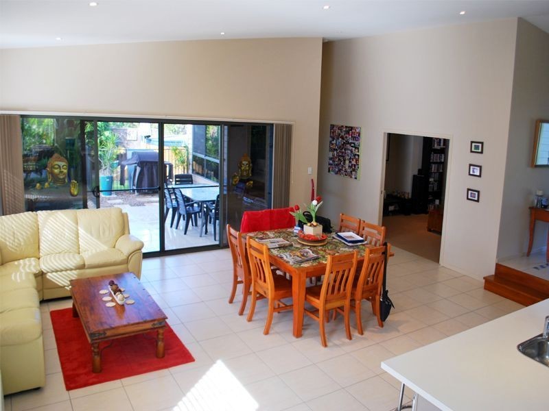 10 Brush Box Place, Heathwood QLD 4110