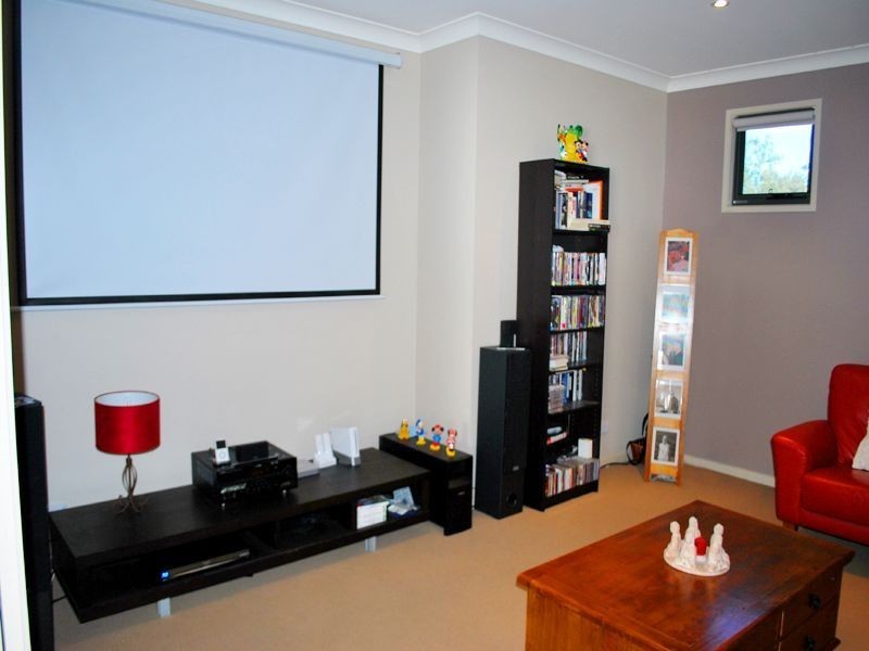 10 Brush Box Place, Heathwood QLD 4110