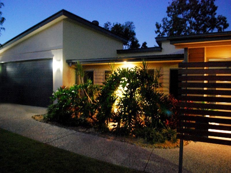 10 Brush Box Place, Heathwood QLD 4110