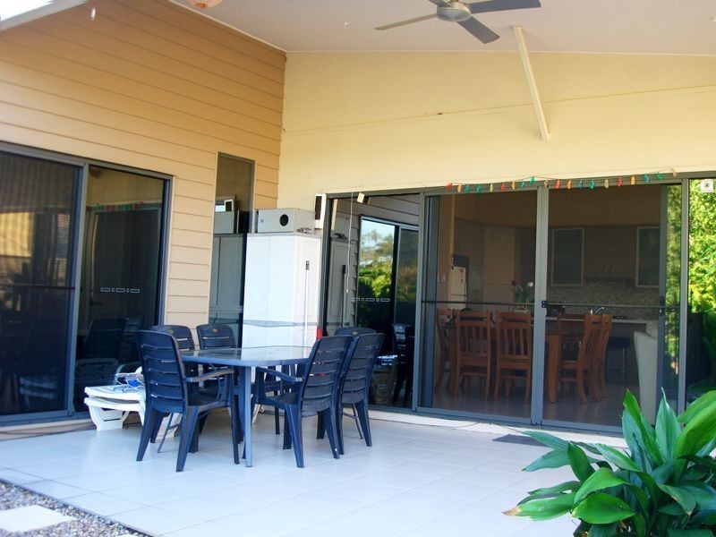 10 Brush Box Place, Heathwood QLD 4110