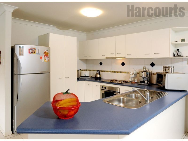 3 Leonie Place, Doolandella QLD 4077