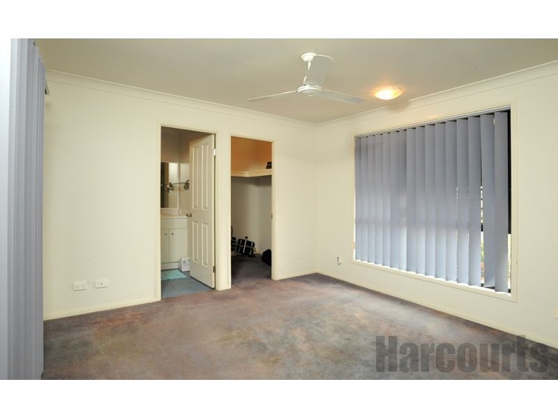 3 Leonie Place, Doolandella QLD 4077