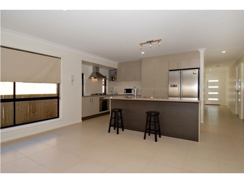 47 Flower Place, Richlands QLD 4077