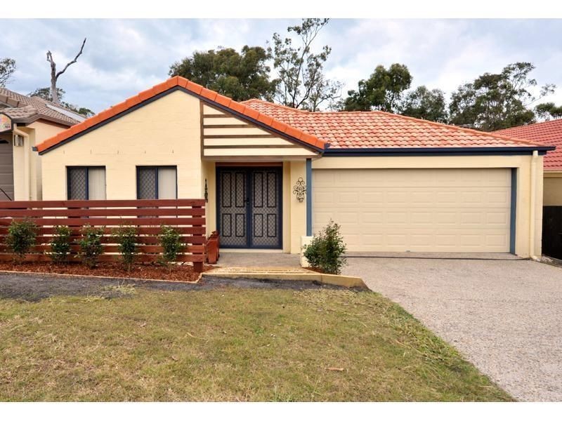 4 Sundown Lane, Forest Lake QLD 4078