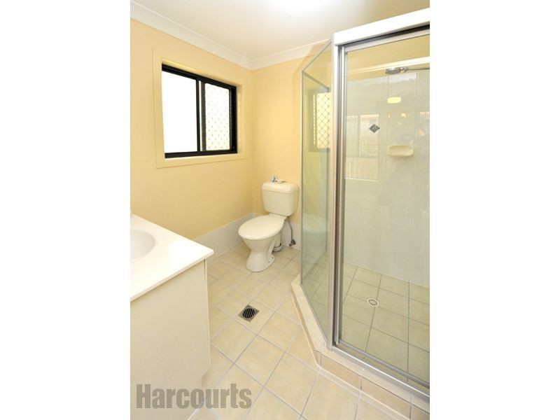 4 Sundown Lane, Forest Lake QLD 4078