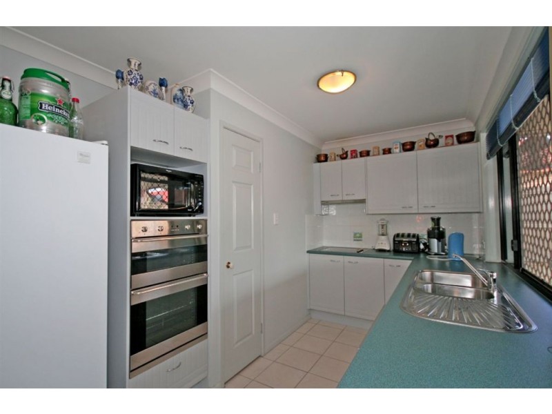 39 Cascade Drive, Forest Lake QLD 4078