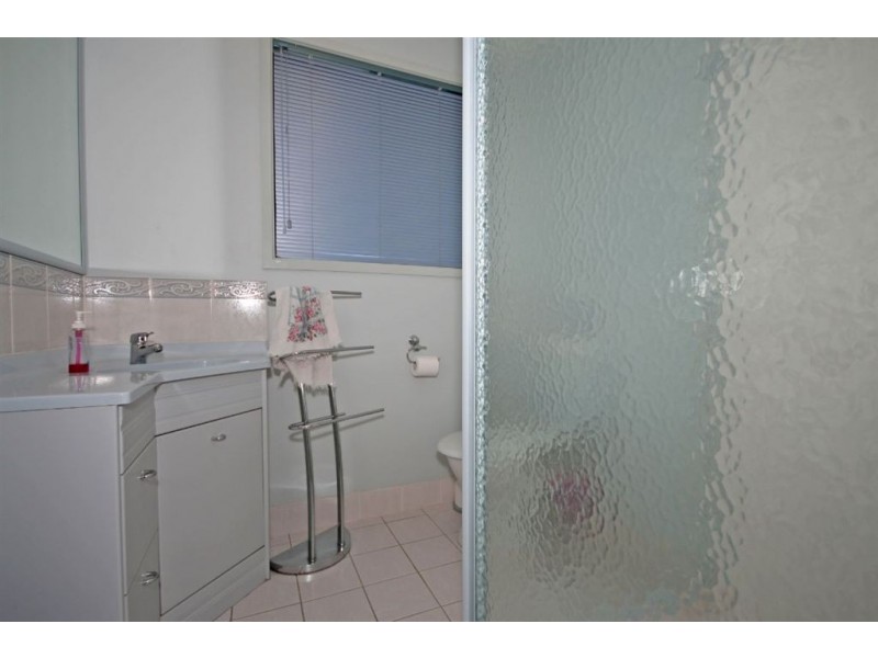 39 Cascade Drive, Forest Lake QLD 4078