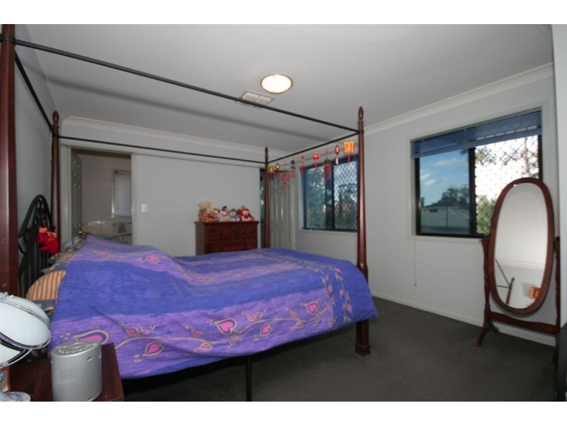 39 Cascade Drive, Forest Lake QLD 4078