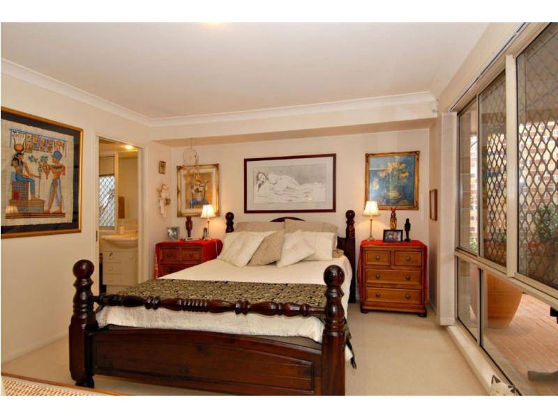 27 Mawson Place, Forest Lake QLD 4078