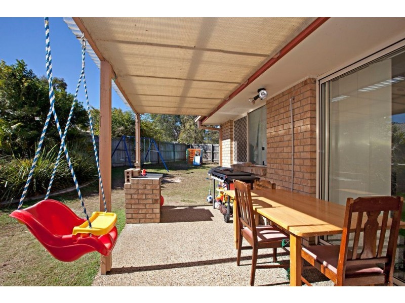 1 Wren Close, Forest Lake QLD 4078