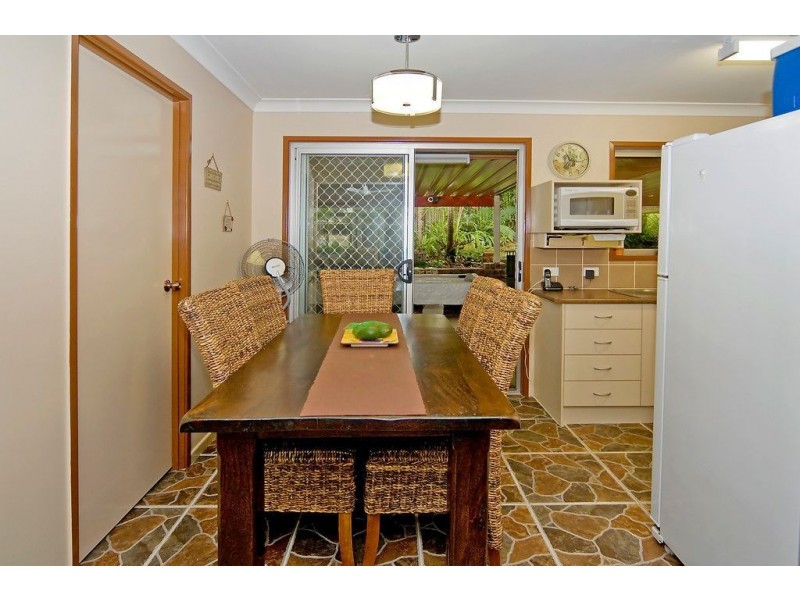 8 Dunsmure Close, Durack QLD 4077