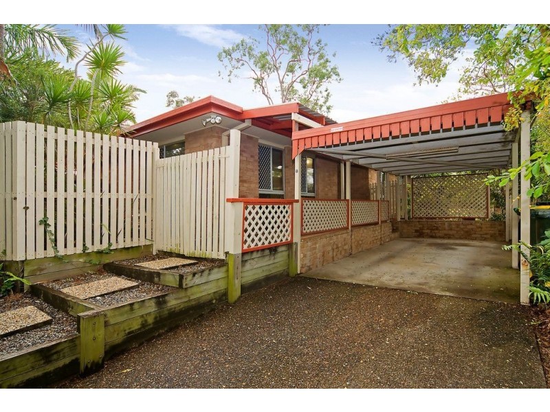 8 Dunsmure Close, Durack QLD 4077
