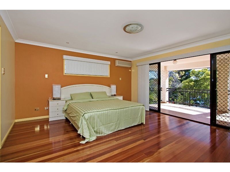 15 The Esplanade, Forest Lake QLD 4078