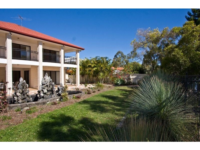 15 The Esplanade, Forest Lake QLD 4078