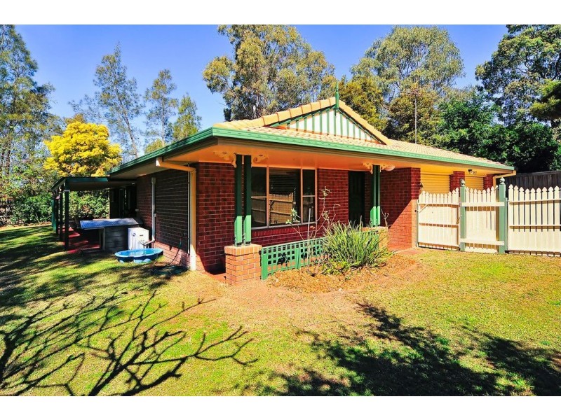 81 Baxter Crescent, Forest Lake QLD 4078