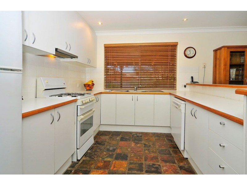 81 Baxter Crescent, Forest Lake QLD 4078