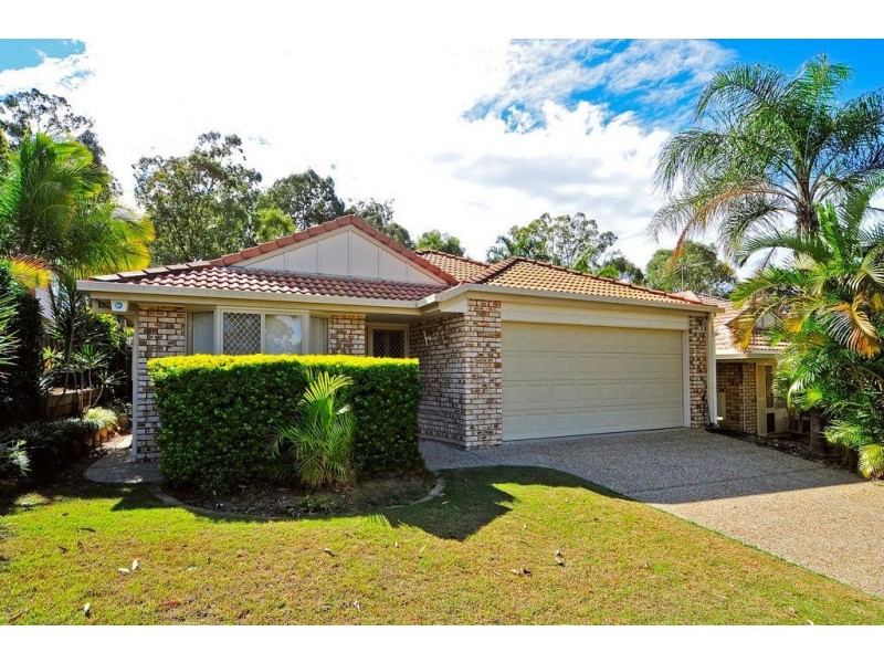 19 Stuart Place, Forest Lake QLD 4078