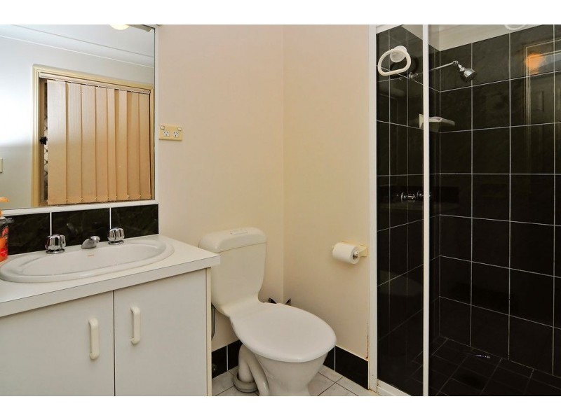 19 Stuart Place, Forest Lake QLD 4078