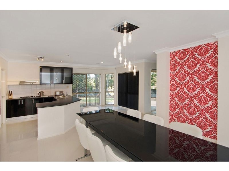 1 Eyre Court, Forest Lake QLD 4078