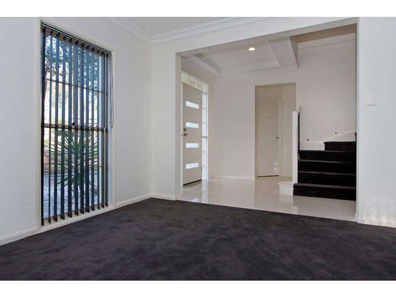 1 Eyre Court, Forest Lake QLD 4078