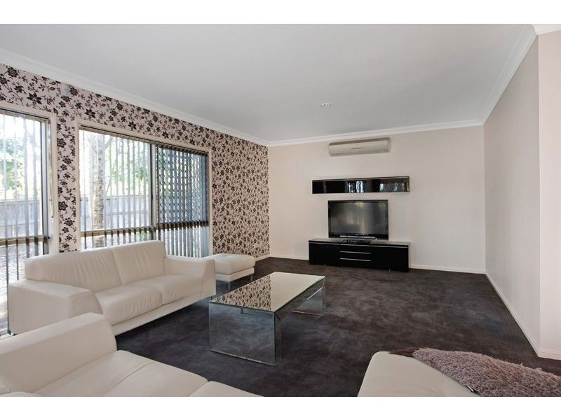 1 Eyre Court, Forest Lake QLD 4078