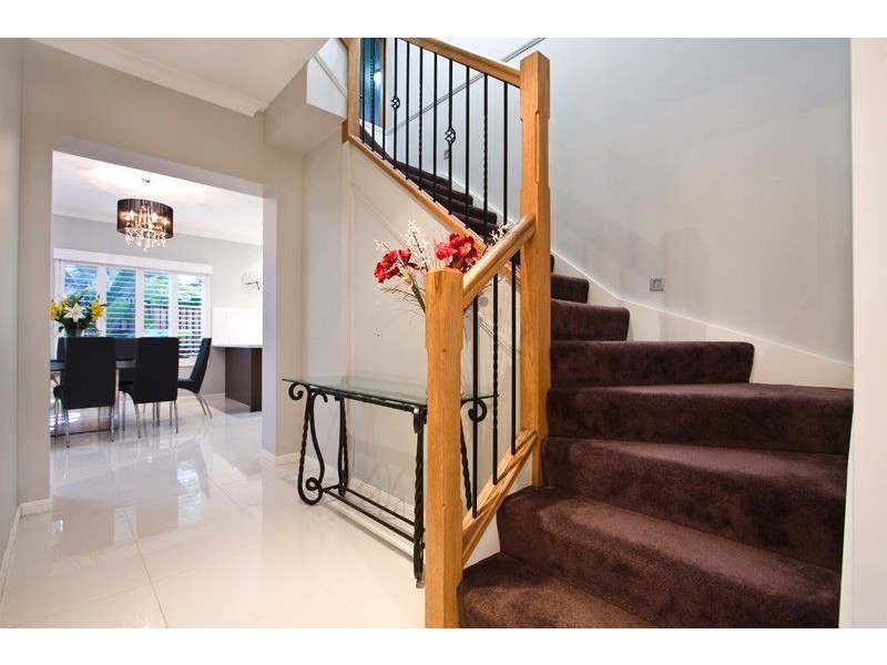 7 Seychelles Lane, Forest Lake QLD 4078