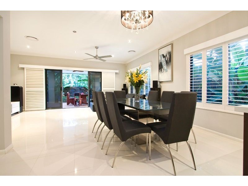 7 Seychelles Lane, Forest Lake QLD 4078