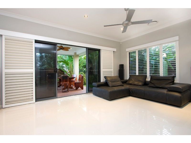 7 Seychelles Lane, Forest Lake QLD 4078