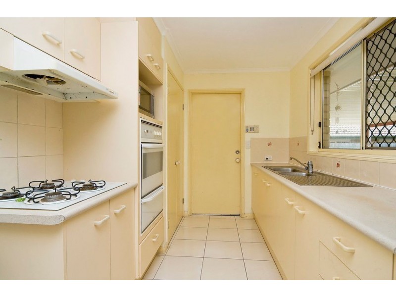 68 Acorn Cct, Forest Lake QLD 4078