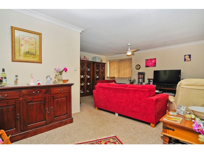 9 Evergreen Place, Forest Lake QLD 4078
