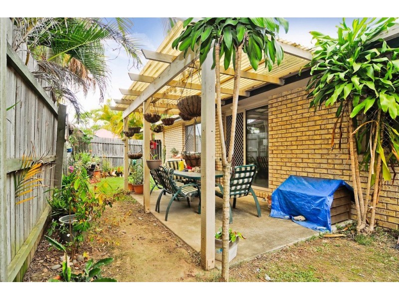 9 Evergreen Place, Forest Lake QLD 4078