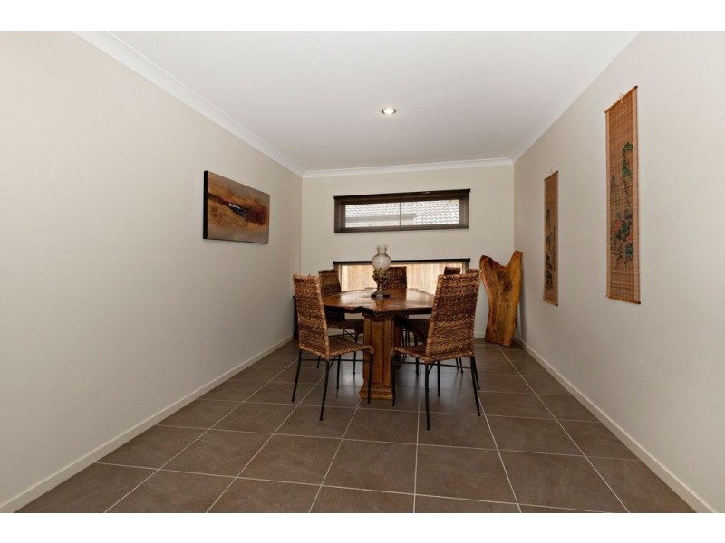 5 Hawkden Close, Doolandella QLD 4077