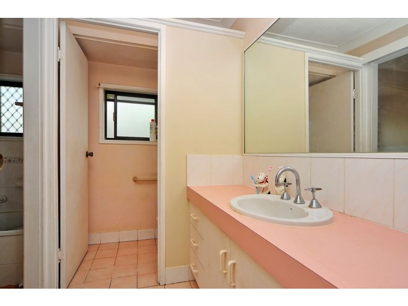 6 Dunsmure Close, Durack QLD 4077