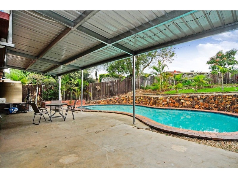 6 Dunsmure Close, Durack QLD 4077