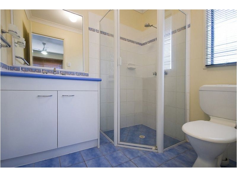 5 Taylor Place, Forest Lake QLD 4078