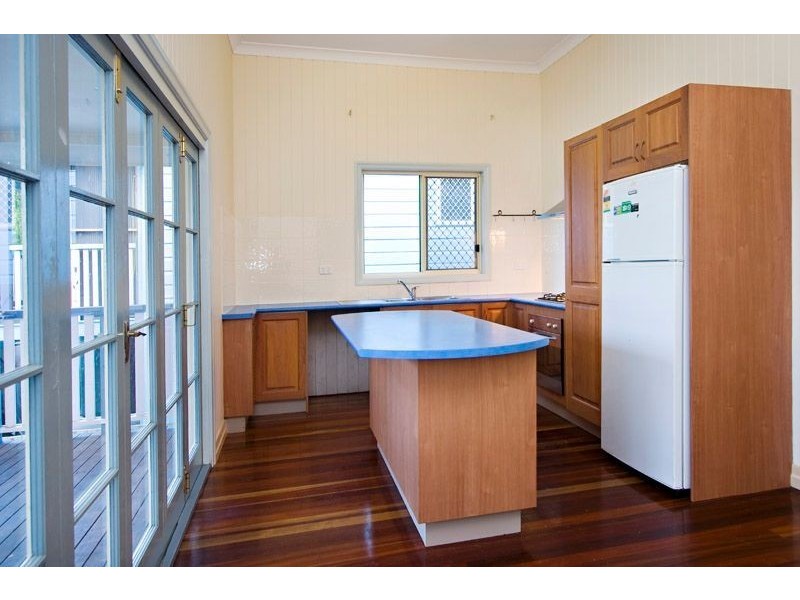 32 Redfern Street, Woolloongabba QLD 4102