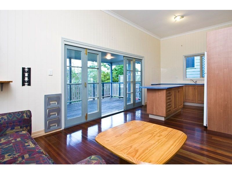 32 Redfern Street, Woolloongabba QLD 4102