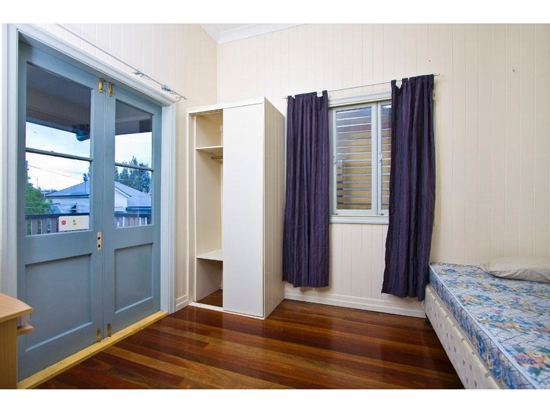 32 Redfern Street, Woolloongabba QLD 4102