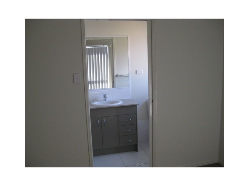 Collingwood Park QLD 4301