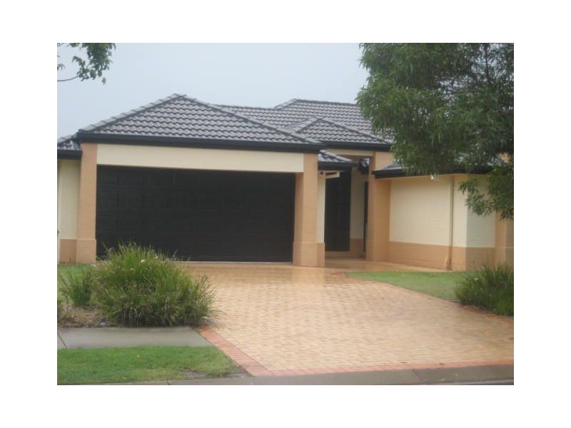 18 Ascot Ave, Forest Lake QLD 4078