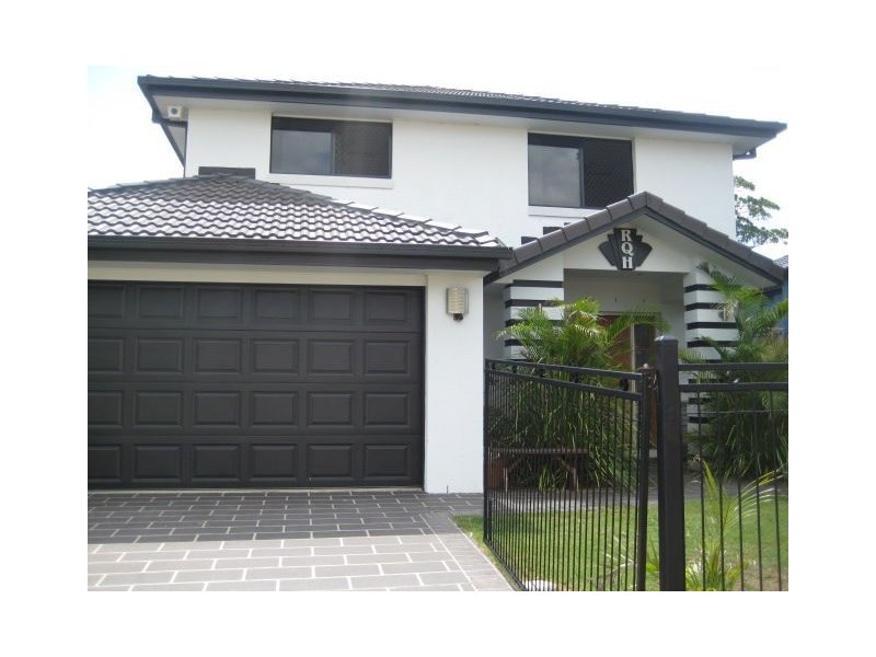 17 Balmoral Place, Forest Lake QLD 4078