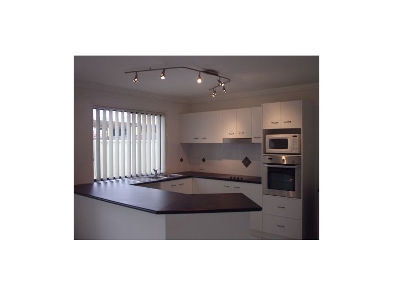 17 Balmoral Place, Forest Lake QLD 4078