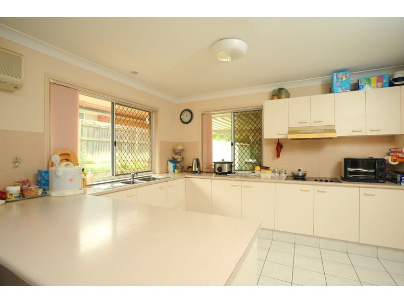 Forest Lake QLD 4078