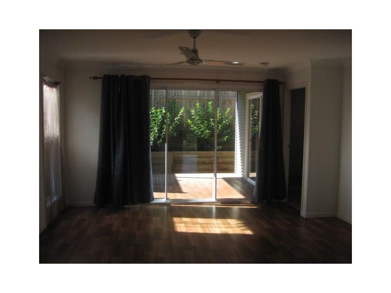 50 Emerald Circuit, Springfield Lakes QLD 4300