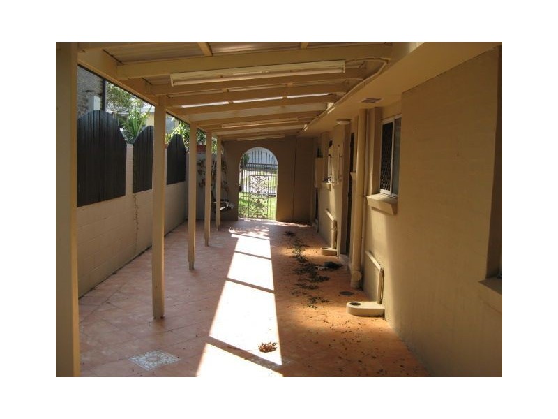 Durack QLD 4077