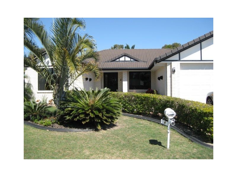 4 Blaxland Street, Forest Lake QLD 4078