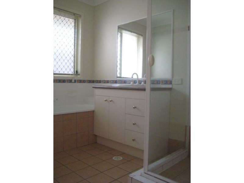 Forest Lake QLD 4078